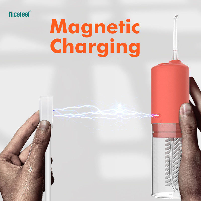 Het lichtgewicht van 228g Draadloze Mondelinge Irrigator Magnetische Laden van het Waterflosser