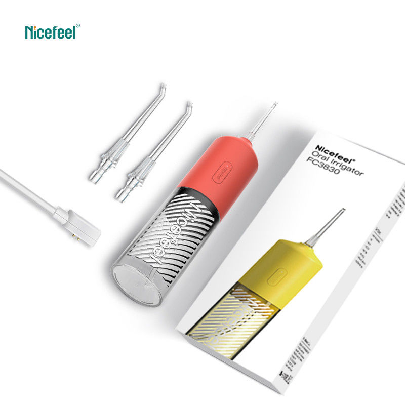 Het lichtgewicht van 228g Draadloze Mondelinge Irrigator Magnetische Laden van het Waterflosser