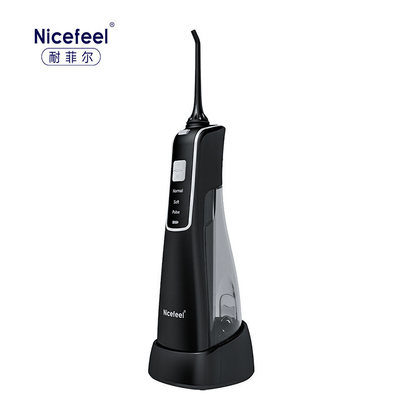 Het draadloze Draagbare Tandwater Flosser van 30-100psi met het Draadloze Laden