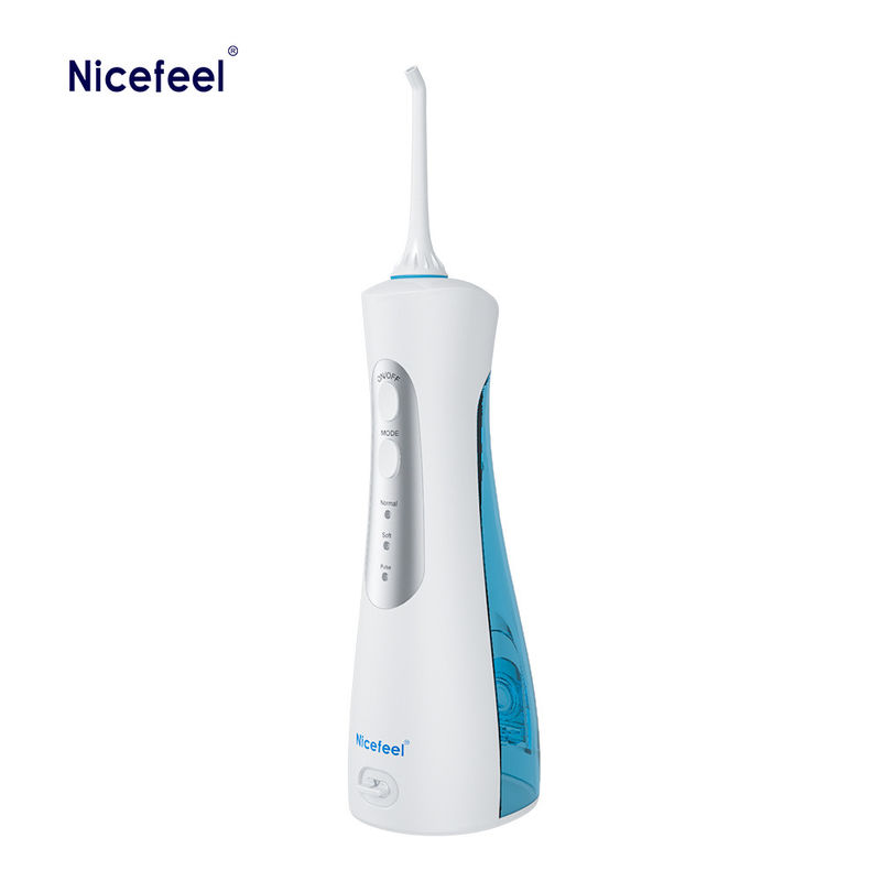 Het witte Kleuren150ml Slimme Water Flosser met Tanden maakt Jet Tip schoon