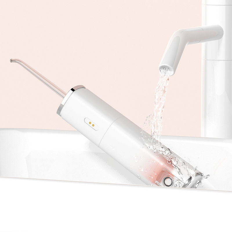 Het draagbare Diepe Schoonmaken van Sonic Cordless Water Flosser Rechargeable met Vier Pijpen